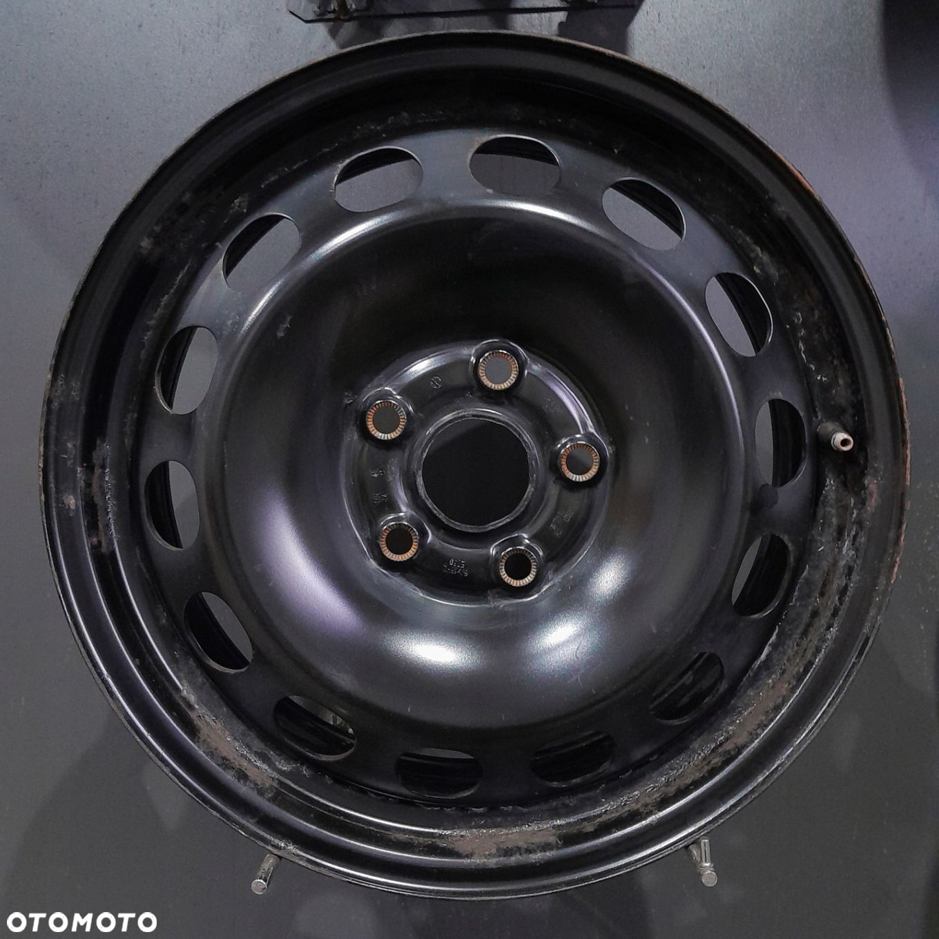 Felgi 16 5x112 VW Golf V VI VII, Audi A3 8P, Seat Leon III II F14256-35 - 4