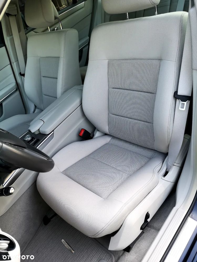 Mercedes-Benz Klasa E 200 7G-TRONIC Edition - 25