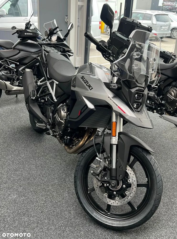 Suzuki V-STROM - 2