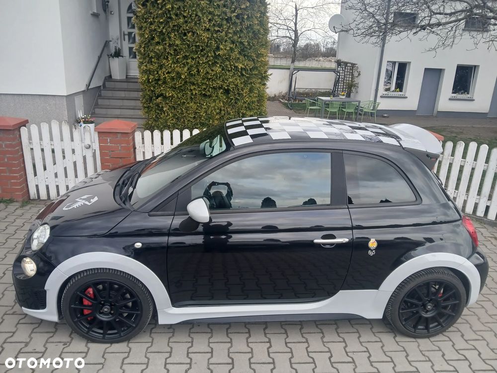 Abarth 695 - 13