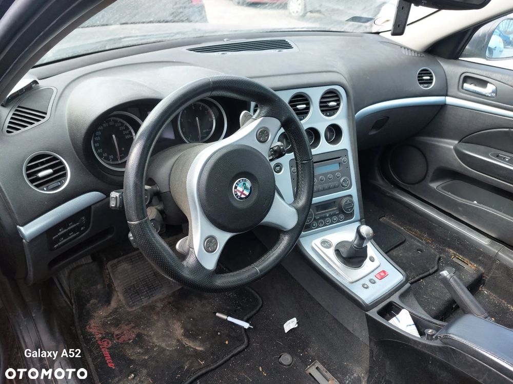 Zderzak ALFA ROMEO 159 2,2JTS 07R. maska,lampy,drzwi,klapa.... - 5