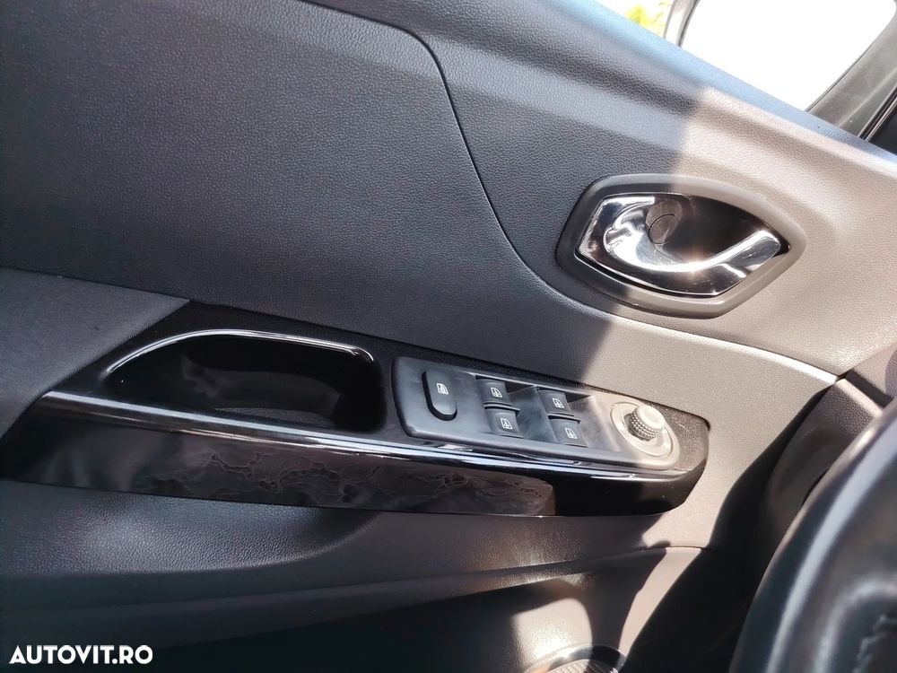 Renault Captur ENERGY dCi EDC Intens - 10