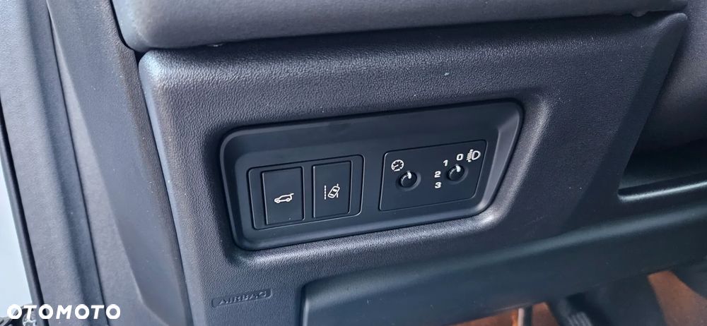 Land Rover Discovery Sport ver-2-0-d150 - 32