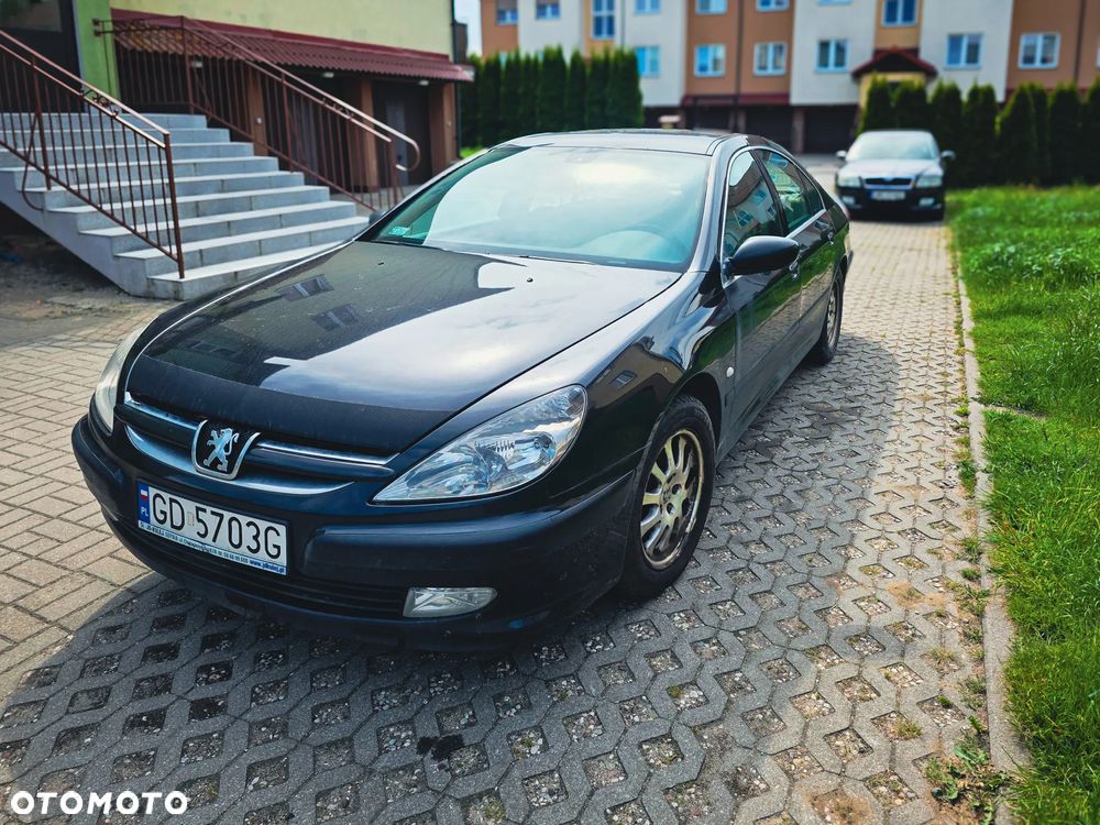 Peugeot 607