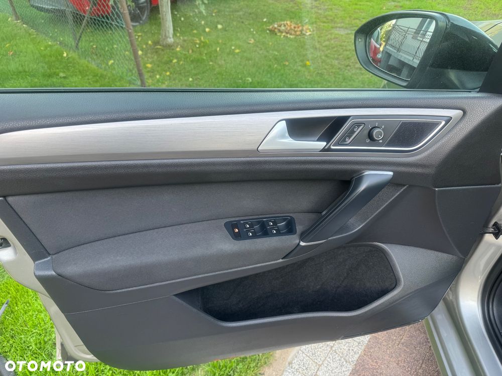 Volkswagen Golf Sportsvan 2.0 TDI (BlueMotion Technology) DSG Comfortline - 26