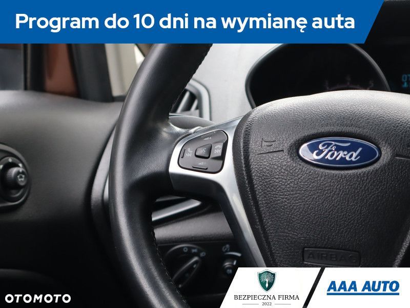 Ford EcoSport - 19
