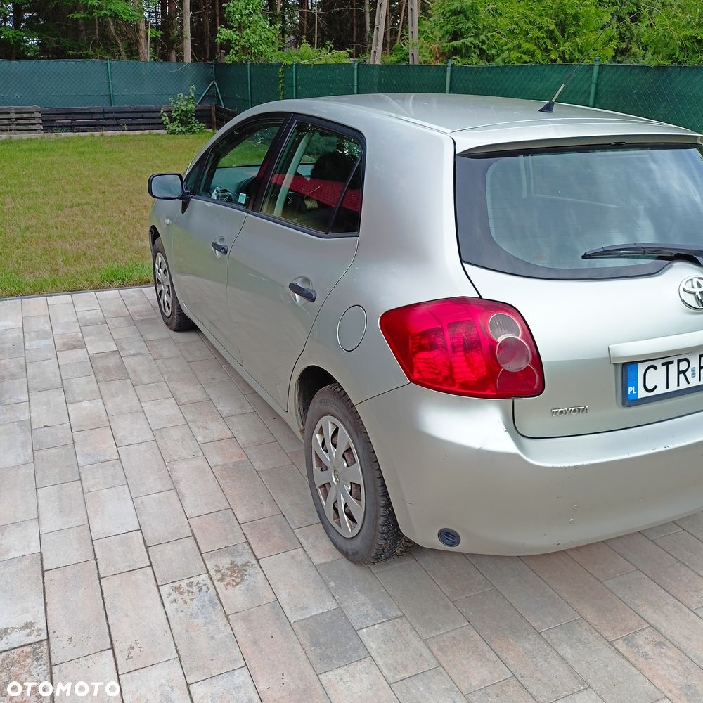 Toyota Auris 1.4 VVT-i Luna - 5