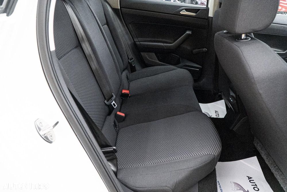 Volkswagen Polo 1.0 Comfortline - 8