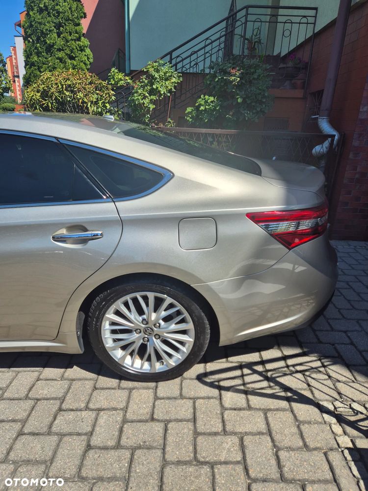 Toyota Avalon 3.5 XL - 8