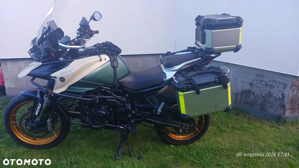 QJmotor SRT 800SX