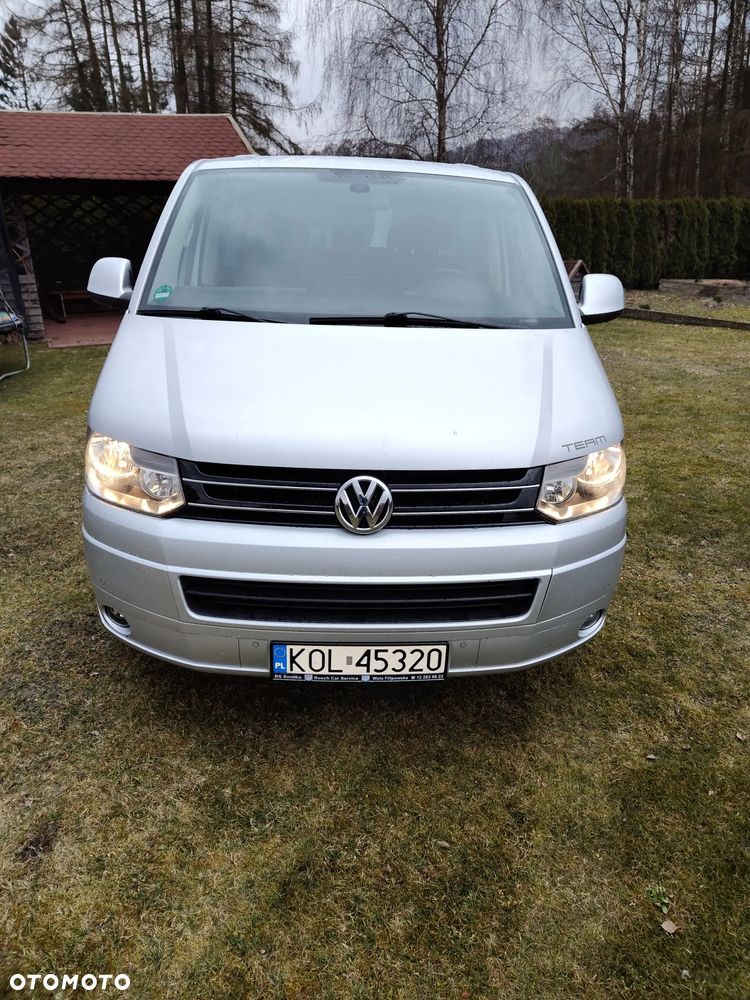 Volkswagen Multivan - 8