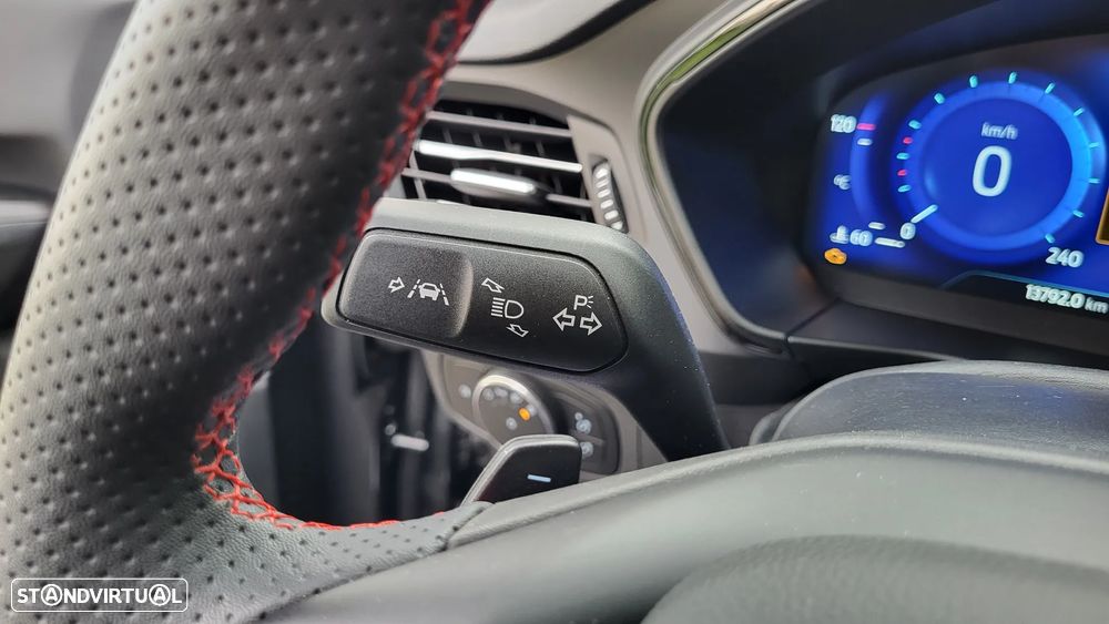 Ford Focus 1.0 EcoBoost MHEV ST-Line X Aut. - 11