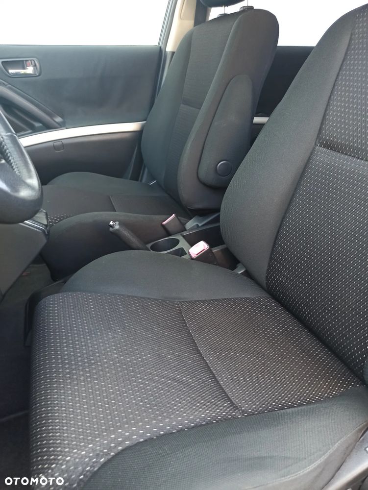 Toyota Corolla Verso 1.8 Sol - 11