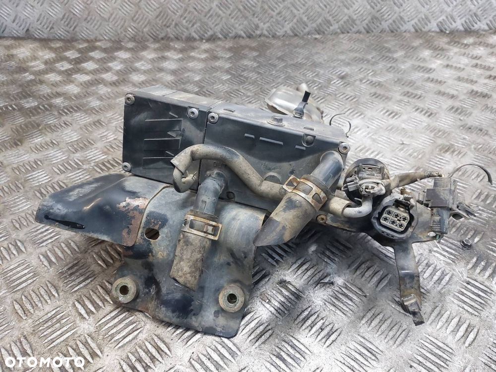 WEBASTO OGRZEWANIE POSTOJOWE MAZDA 5 I CR 2.0 CD HYDRONIC D5W Z - 3