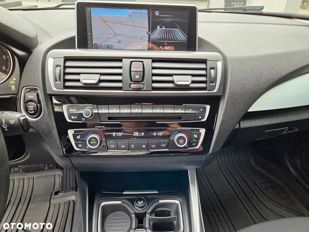 BMW Seria 1 - 16