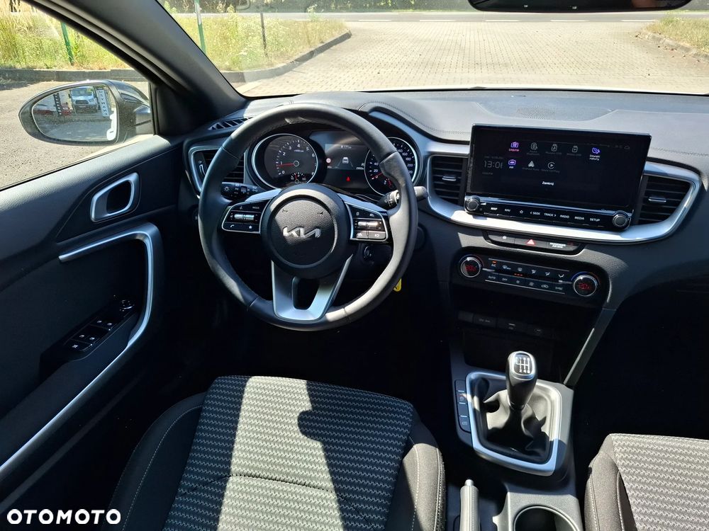 Kia Ceed 1.5 T-GDI L - 13