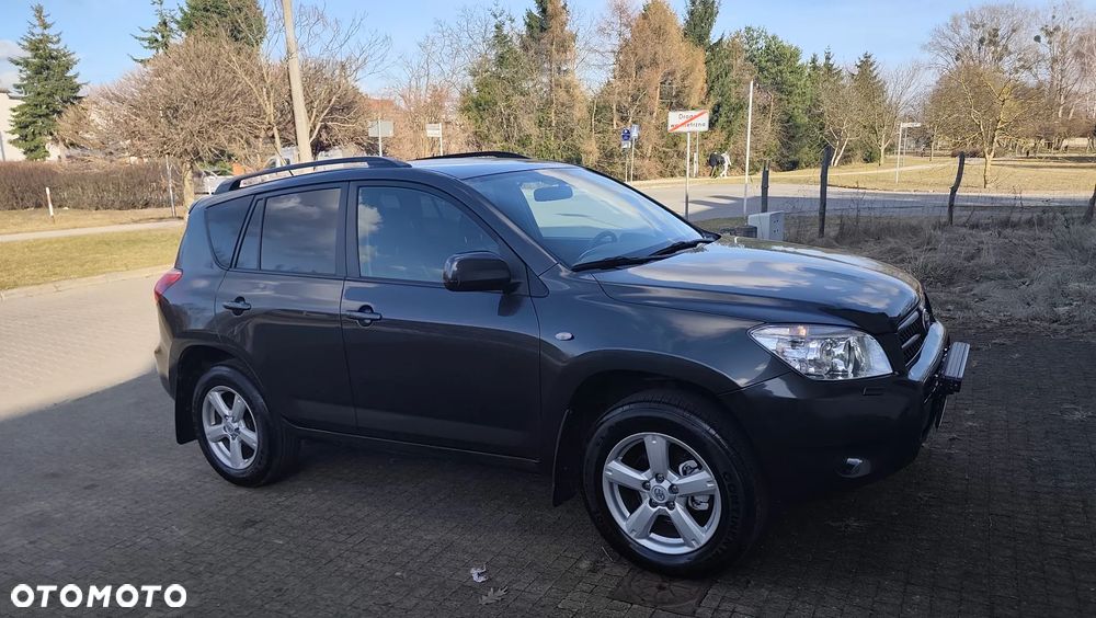 Toyota RAV4 2.0 4x4 Automatik Executive - 33