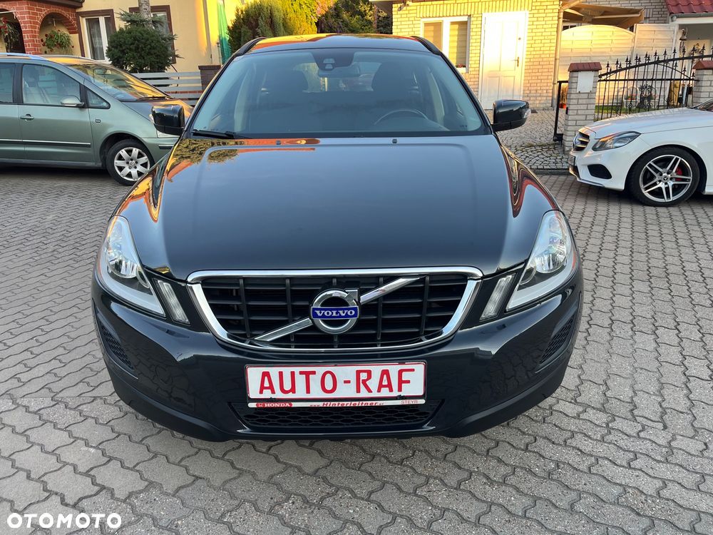 Volvo XC 60 DRIVe R Design - 19