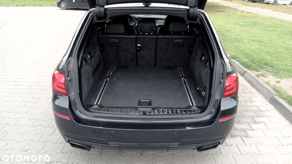BMW Seria 5 528i Sport-Aut - 17