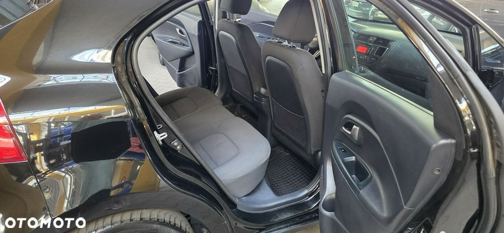 Kia Rio 1.2 L Business Line - 15