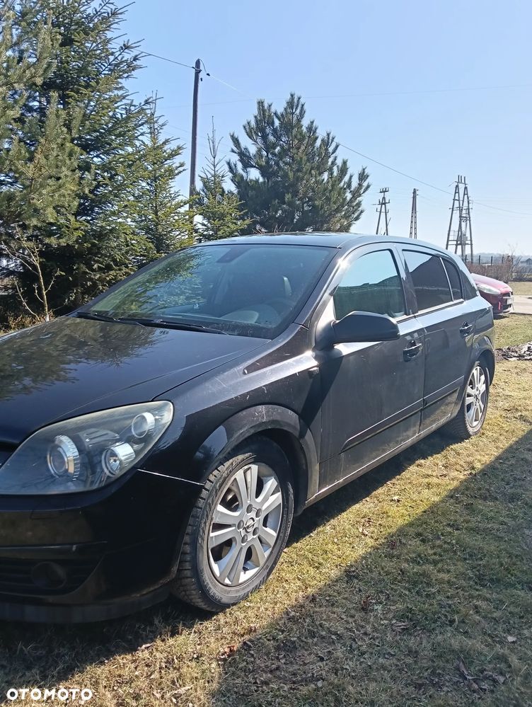 Opel Astra 2.0 T Cosmo - 4