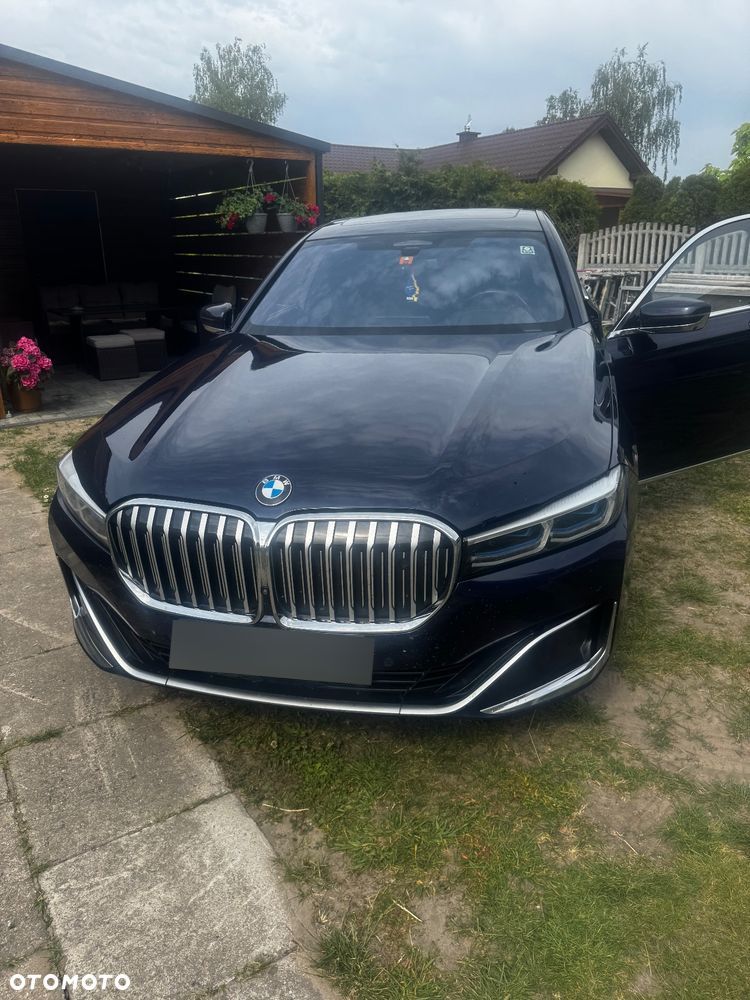 BMW Seria 7 740Li - 3