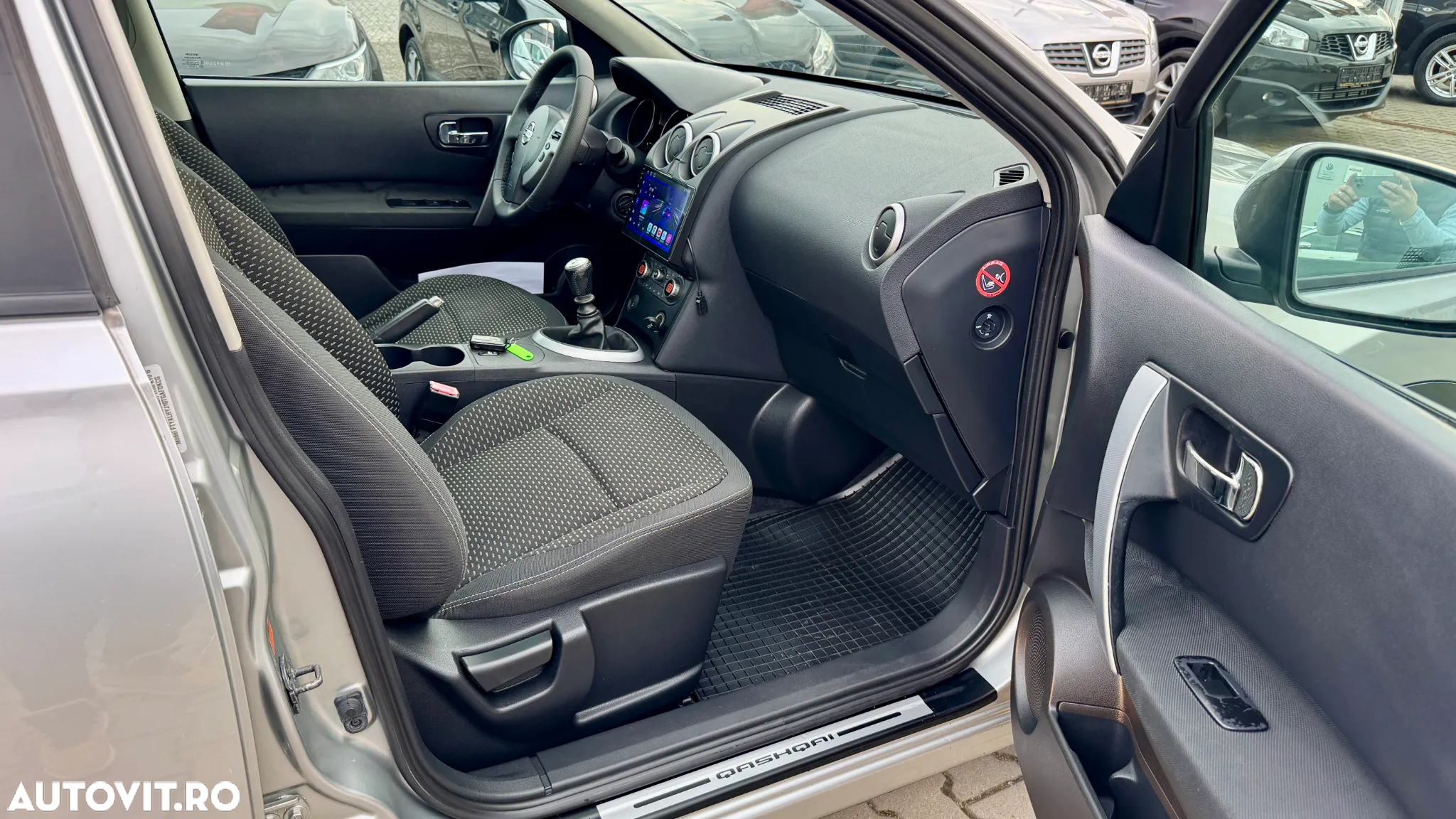 Nissan Qashqai 2.0 DCI DPF Tekna - 16
