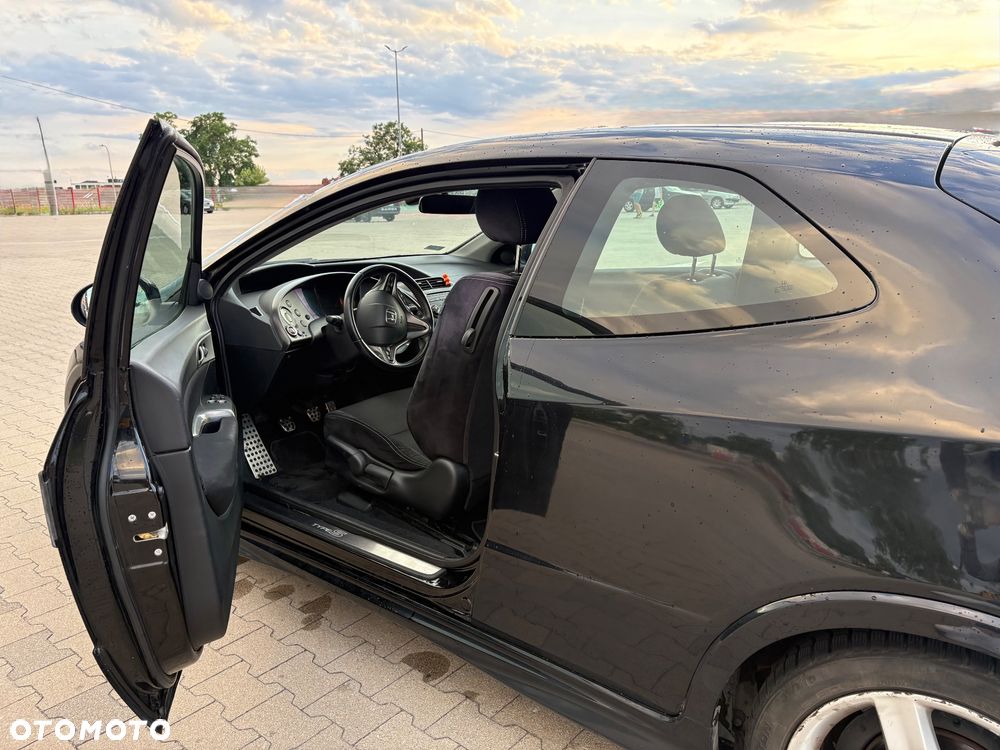 Honda Civic 1.8 TypeS - 8
