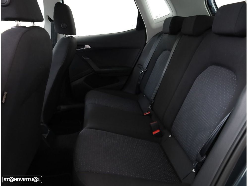 SEAT Arona 1.0 TSI Style DSG - 25