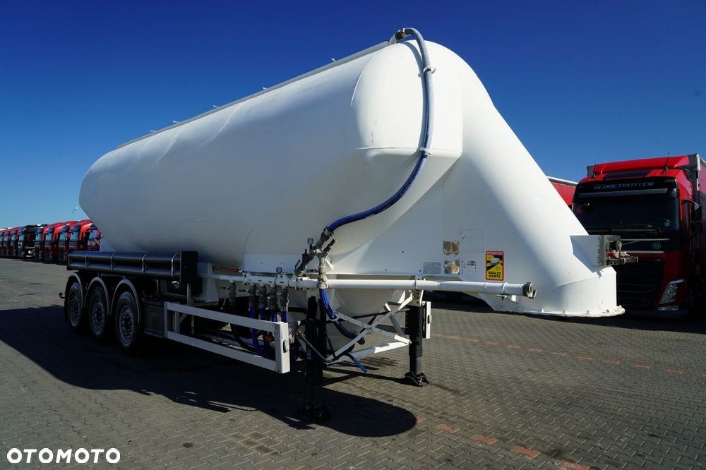 Feldbinder CEMENTONACZEPA / 5 KOMÓR / 40 000 L / DO MATERIAŁÓW SYPKICH / OSIE SAF / ALUFELGI - 9