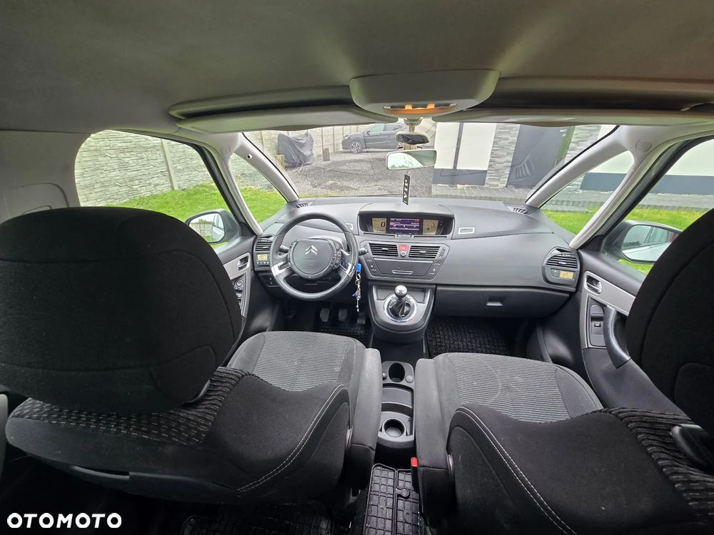 Citroën C4 Picasso - 10
