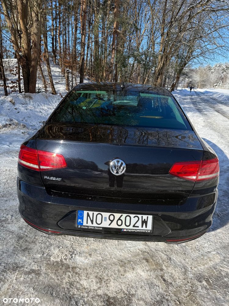 Volkswagen Passat 2.0 TDI BMT City - 13