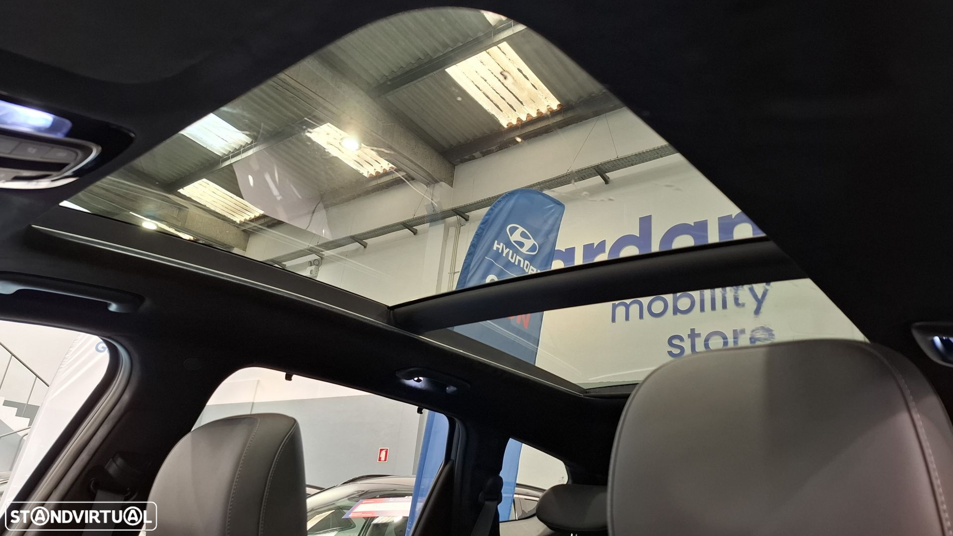 Hyundai Santa Fe 2.2 CRDi Vanguard+Luxury Pack - 17