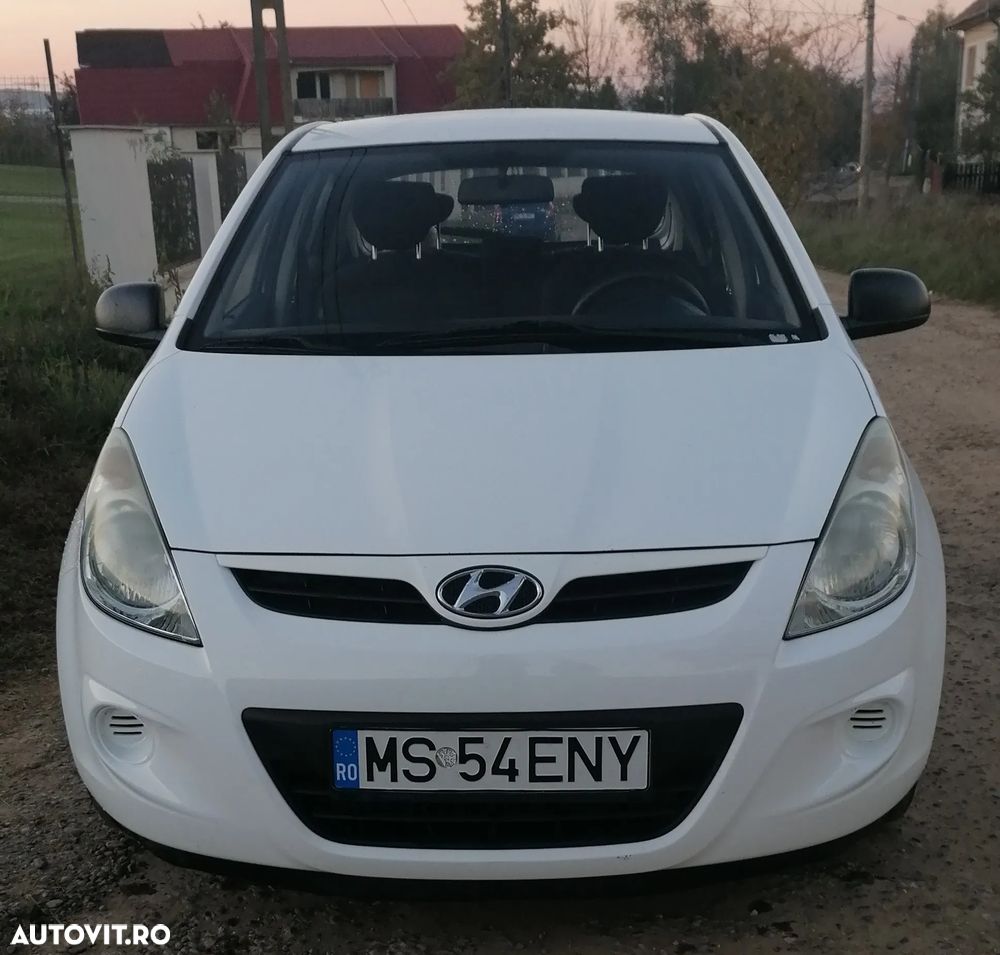 Hyundai i20 1.2 Economy - 8