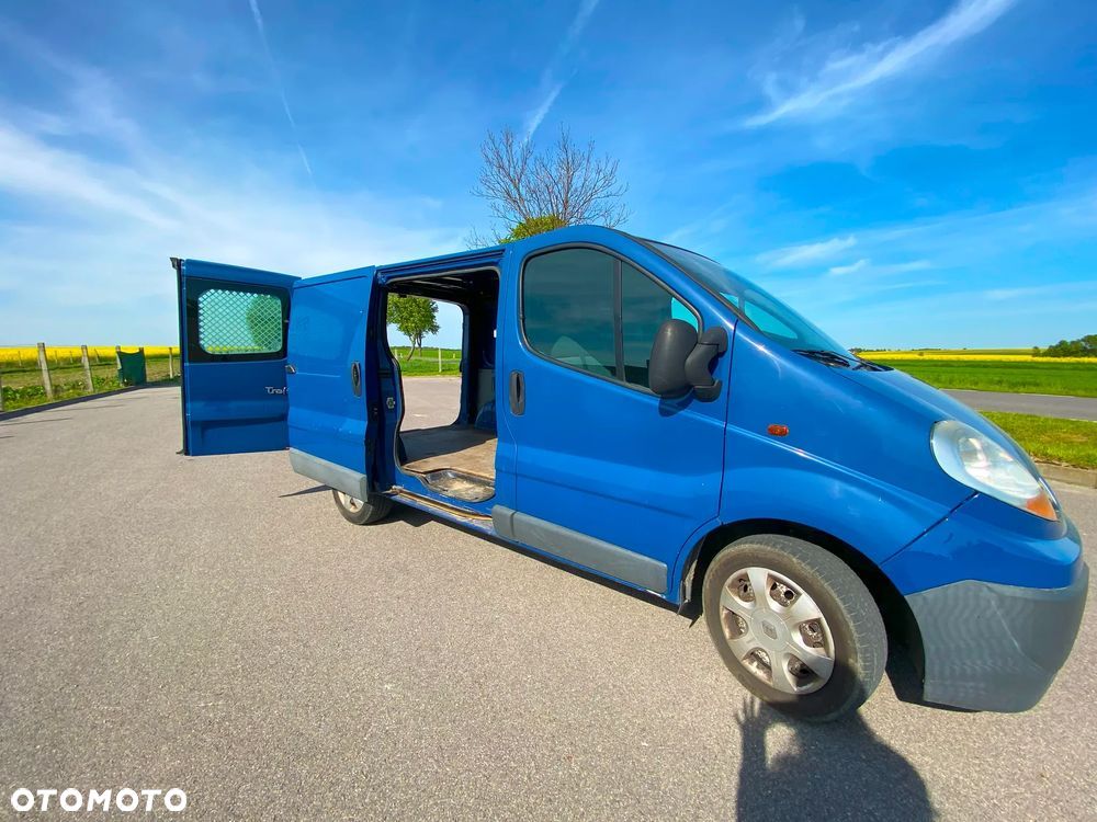 Renault TRAFIC - 18