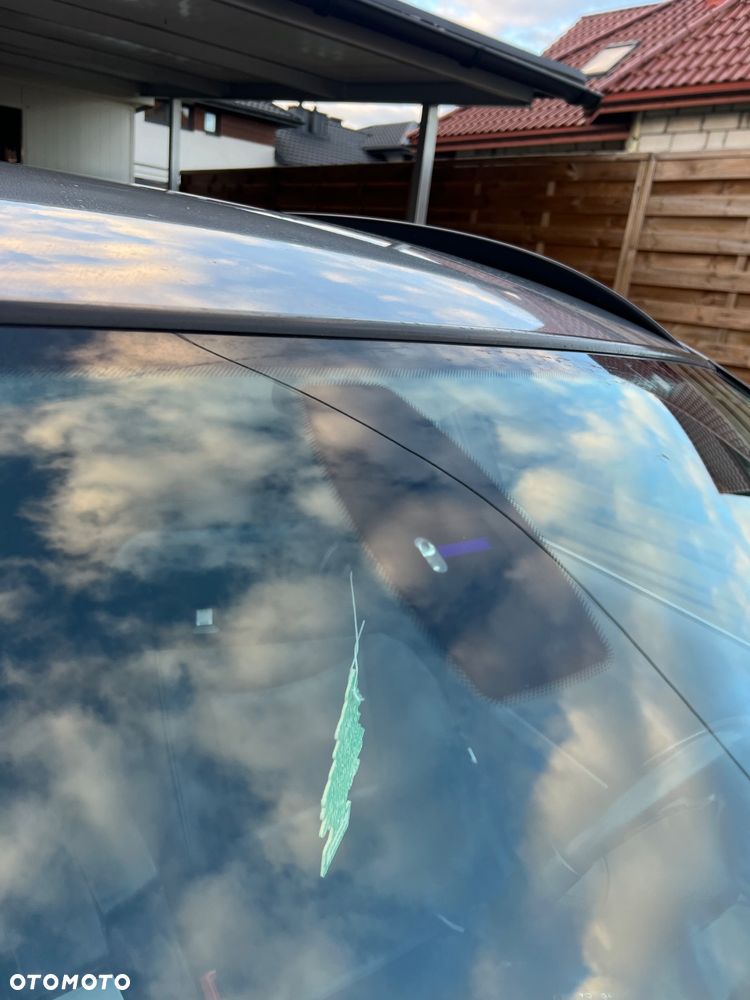 BMW Seria 3 318d Touring - 17