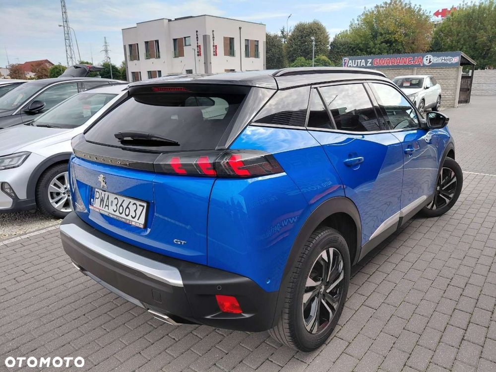 Peugeot 2008 - 8