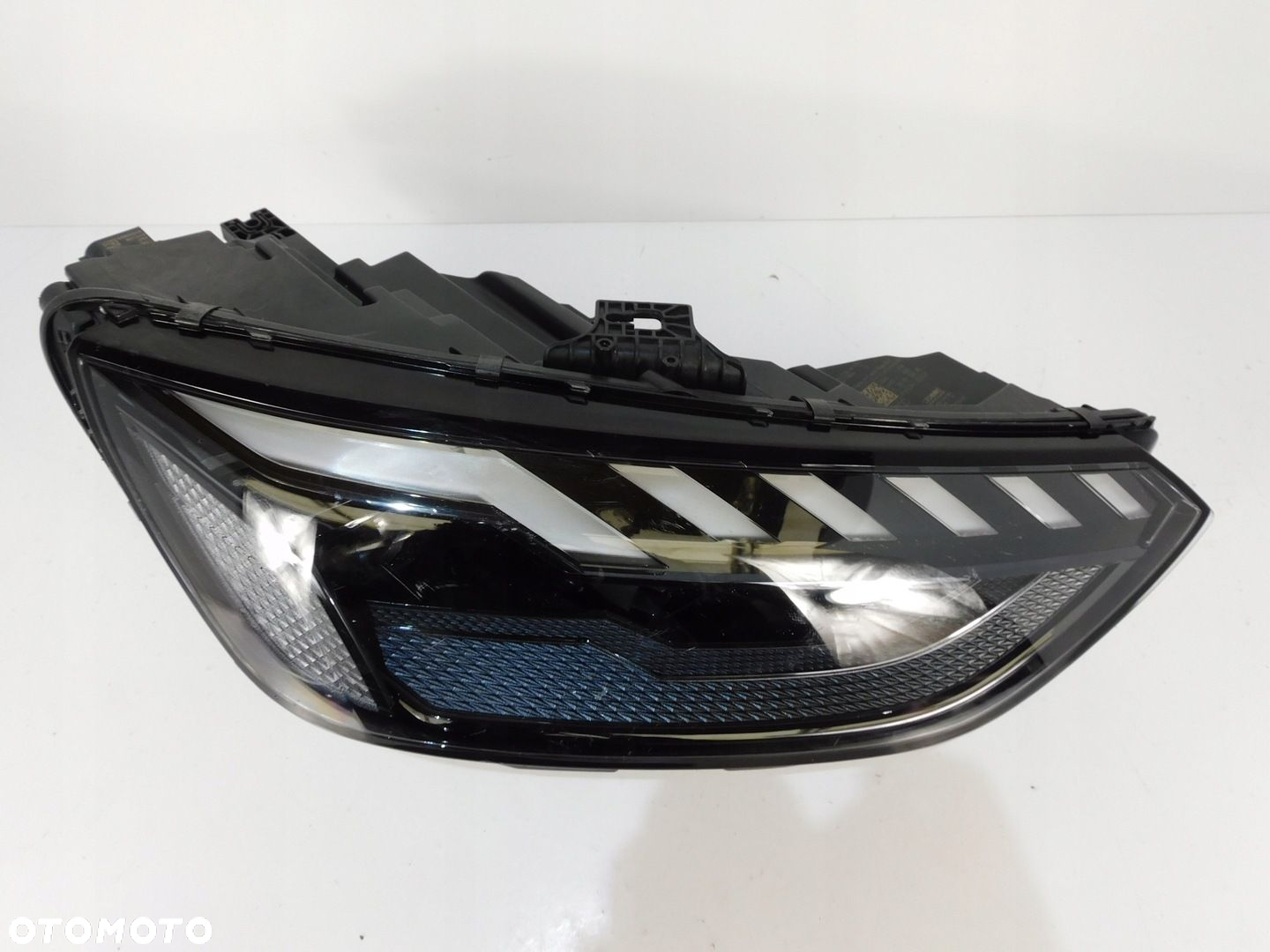 AUDI RS4 A4 B9 LIFT LAMPA PRAWA MATRIX 8W0941036K 8W0941036M 8W0941036J - 5