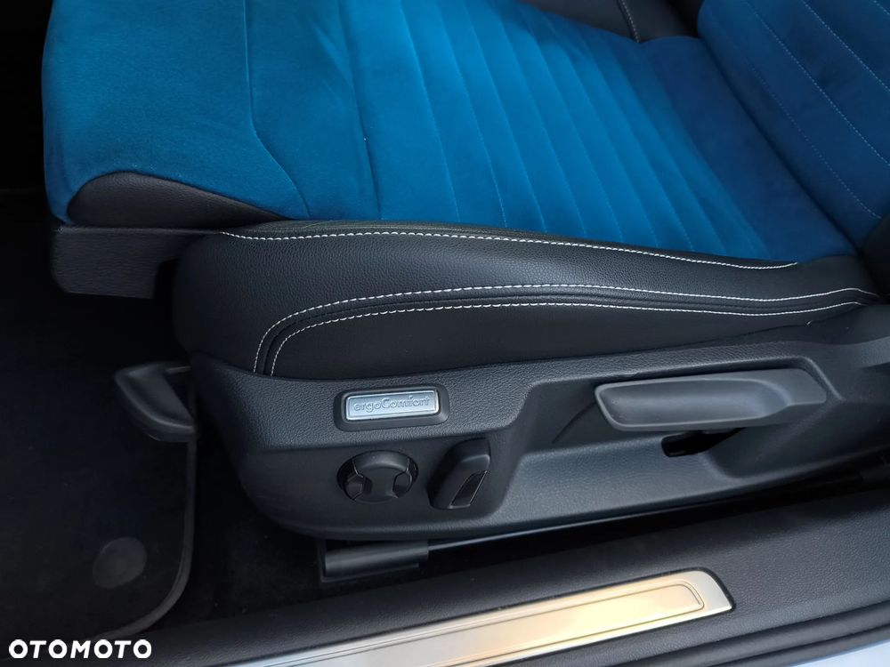 Volkswagen Passat 2.0 TDI EVO Elegance DSG - 20