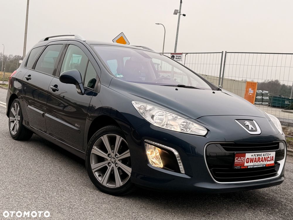 Peugeot 308 1.6 Premium Plus - 10