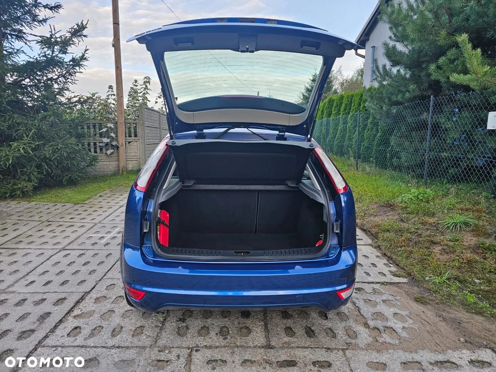 Ford Focus 1.6 TDCi Ambiente - 23