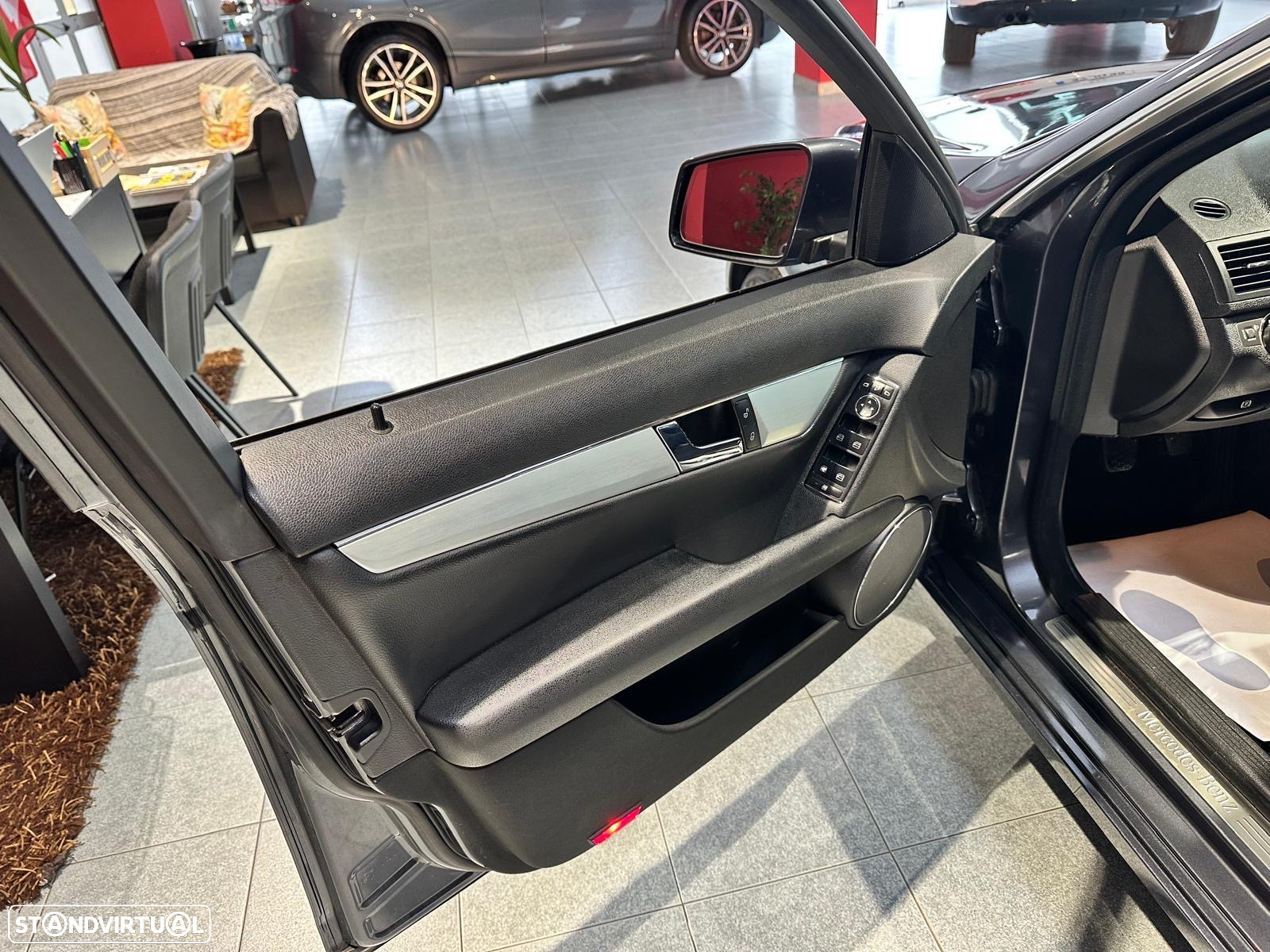 Mercedes-Benz C 220 CDi Avantgarde BlueEfficiency - 13