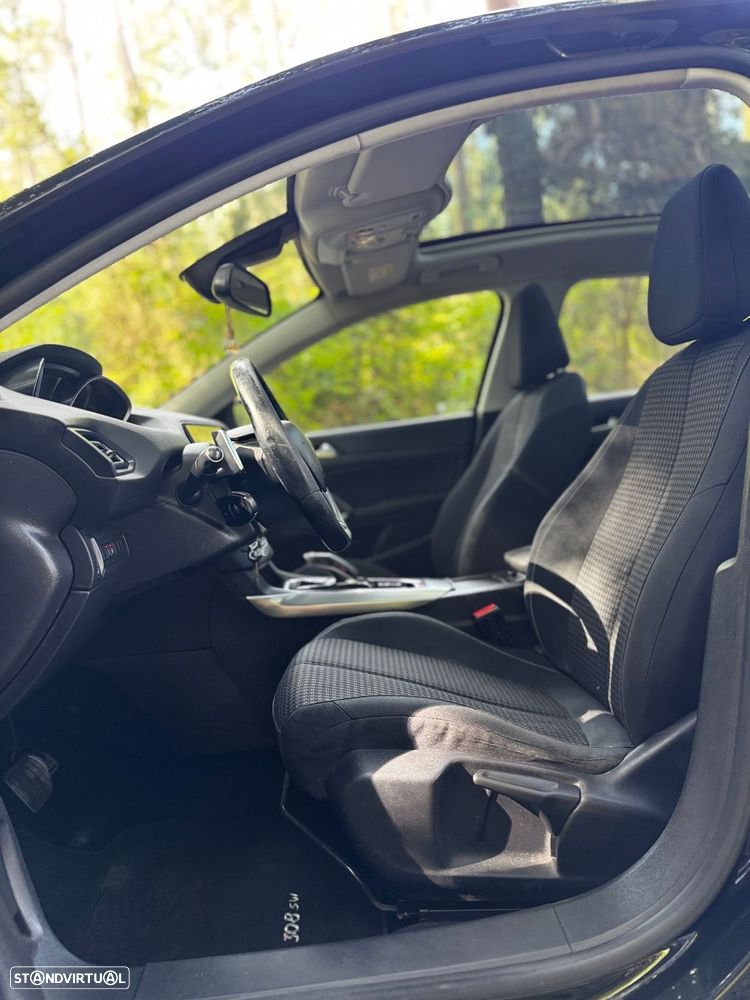 Peugeot 308 SW 1.5 BlueHDi Style EAT8 - 24