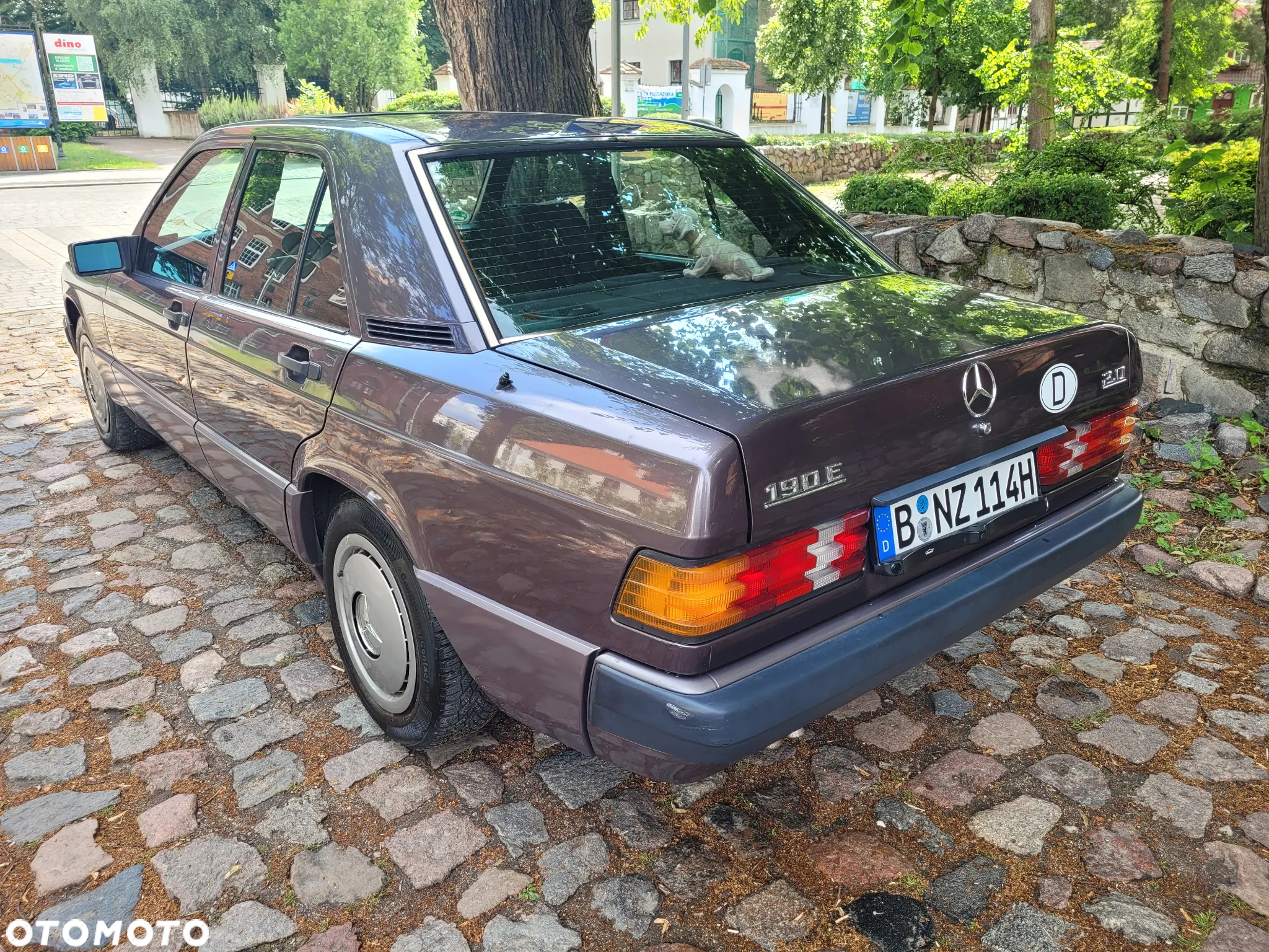 Mercedes-Benz W201 (190) - 6
