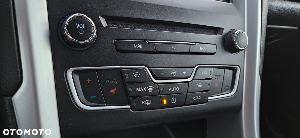 Ford Mondeo 2.0 EcoBlue Titanium - 14