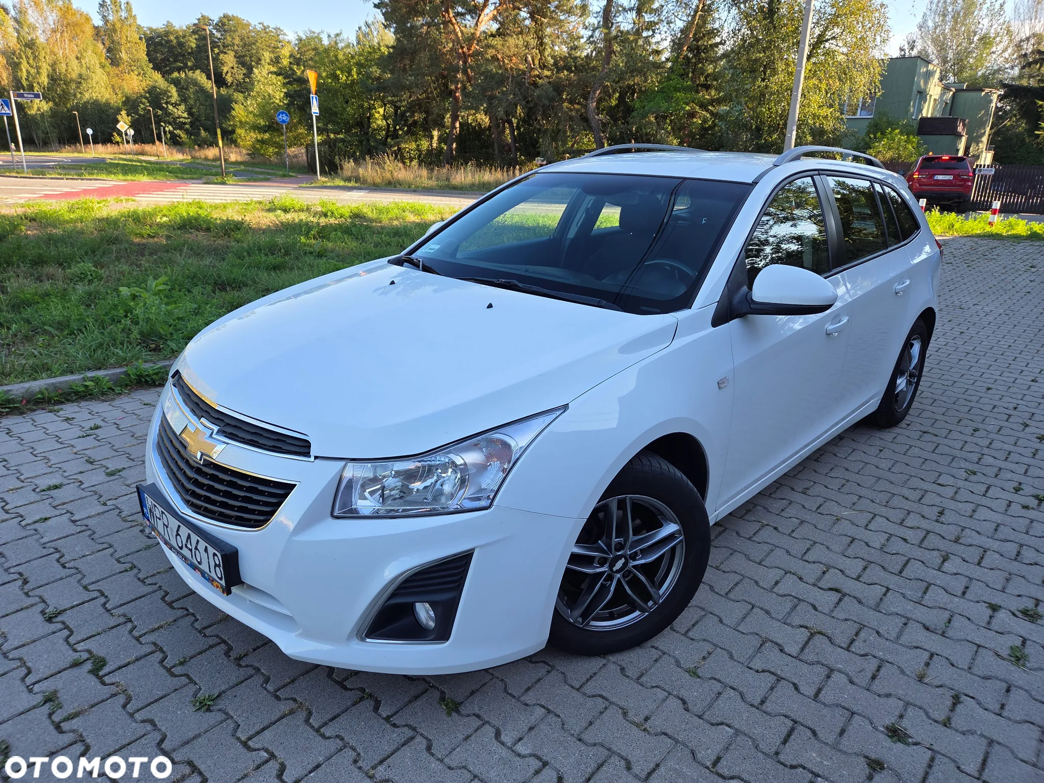 Chevrolet Cruze 1.6 LS - 2