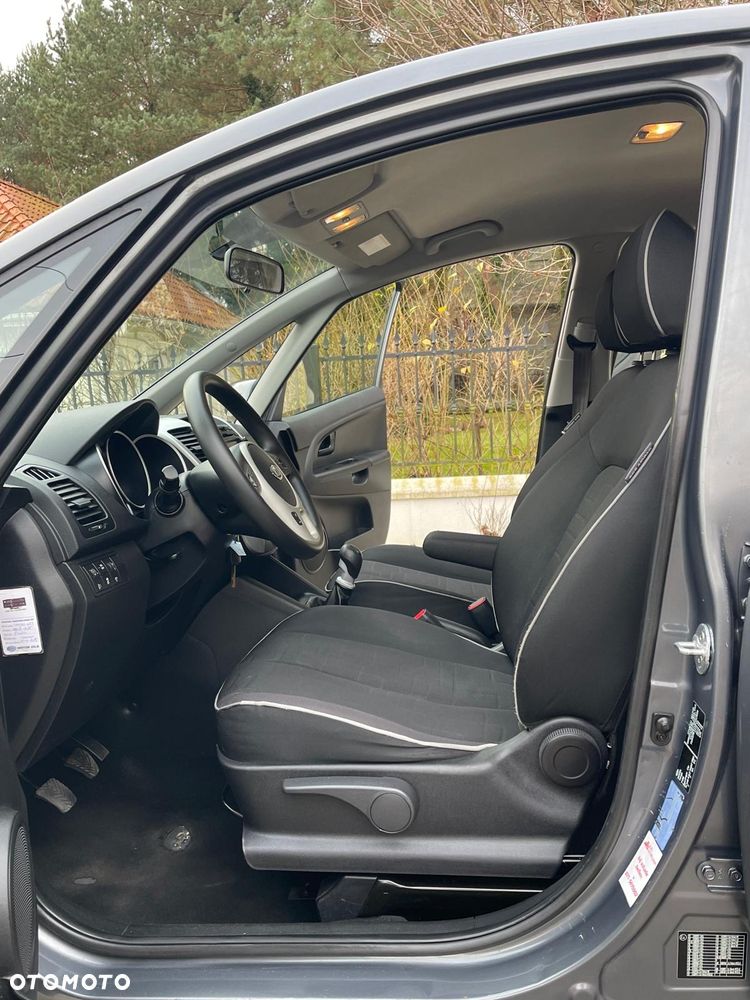 Kia Venga 1.4 CVVT Edition 7 - 28