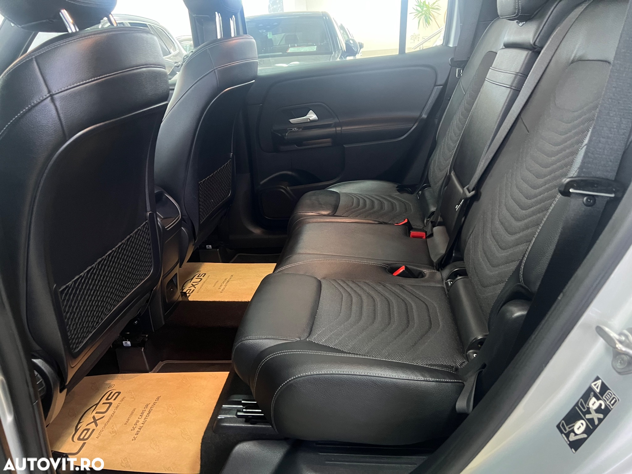Mercedes-Benz GLB 200 d 4Matic 8G-DCT Special Edition - 21