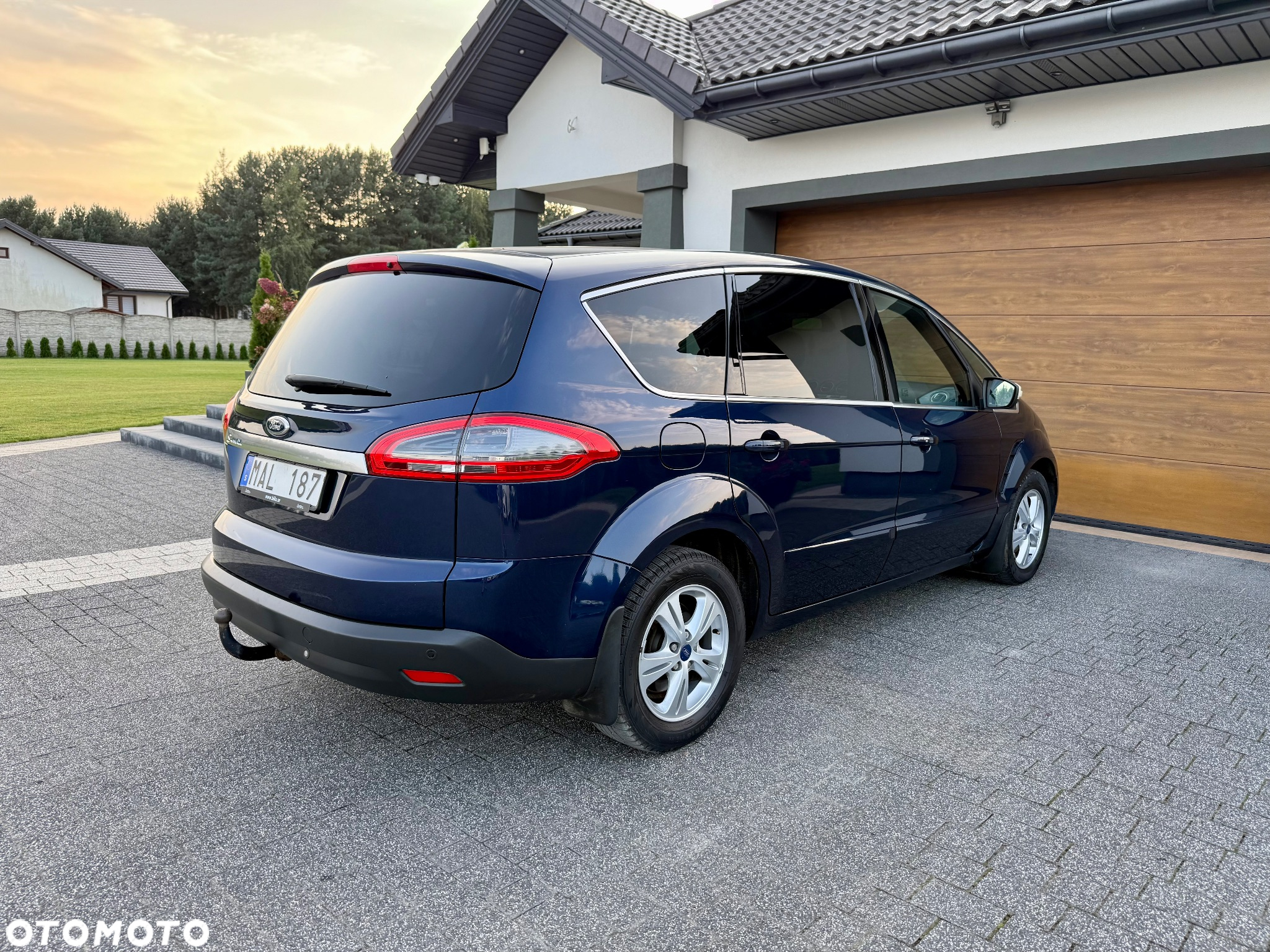 Ford S-Max 2.0 TDCi DPF Titanium - 13