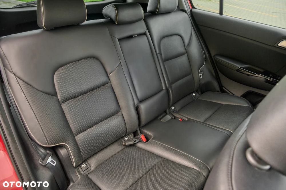 Kia Sportage 1.6 GDI Business Line 2WD - 24